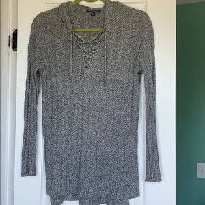 Grey American Eagle sweater